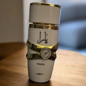 Lattafa Yara White & Gold Fragrance